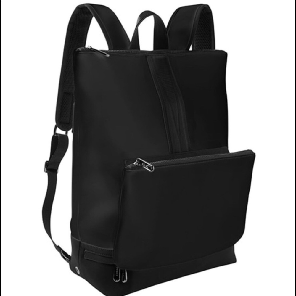 Athleta Convertible Caraa Backpack NWOT